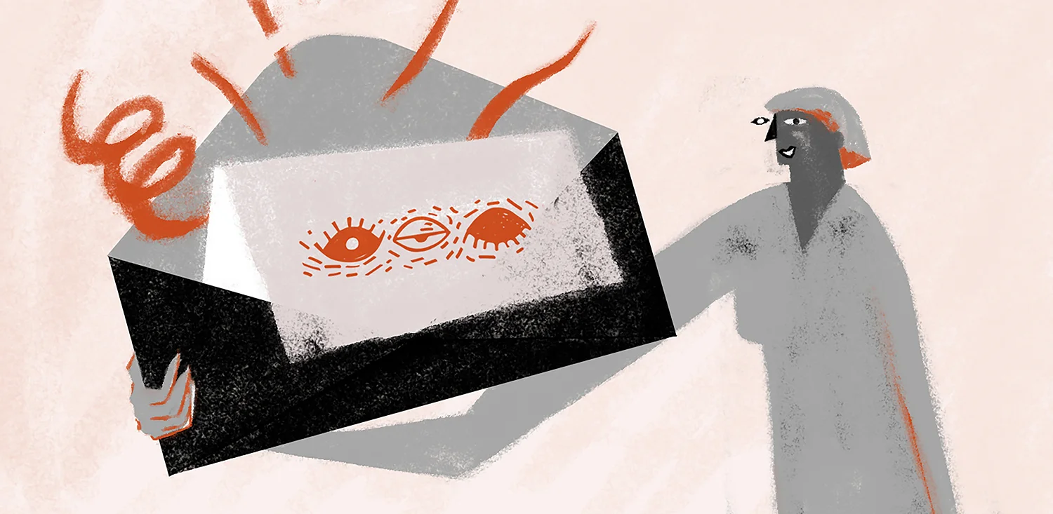 Editorial_invite_woman_envelope.jpg