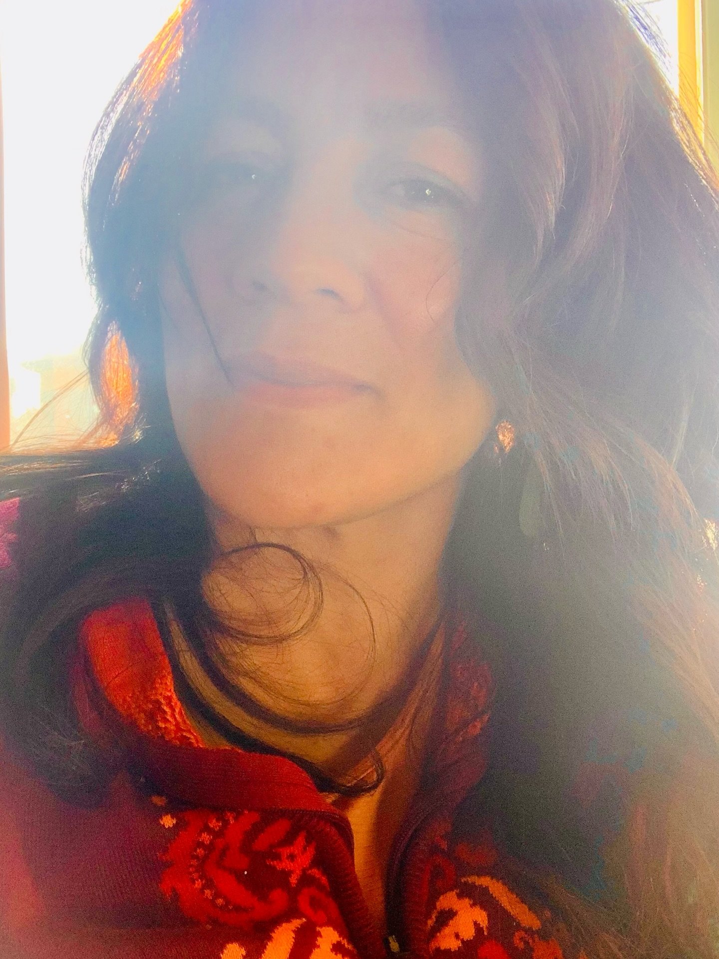 Hey all. It&rsquo;s been a minute since I&rsquo;ve been on here live. Honestly - I&rsquo;m not a huge socials fan and take tech sabbaticals often (peace of mind - you know?). How&rsquo;s it going out there riding this collective wave? 🌊 🏄🏽&zwj;♀️ 