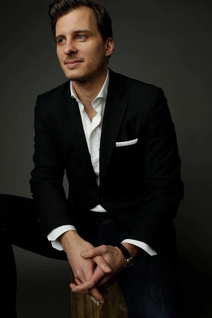 Photo by Ari Michelson