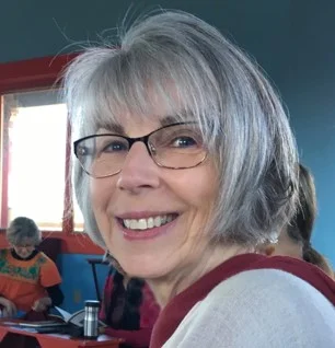 Susan Szpakowski, Nov Scotia, Canada www.linkedin.com/in/susan-szpakowski-0a6749a/ Social healing and emergence, with a feminine lineage of Tibetan Buddhism as my grounding and spiritual practice.