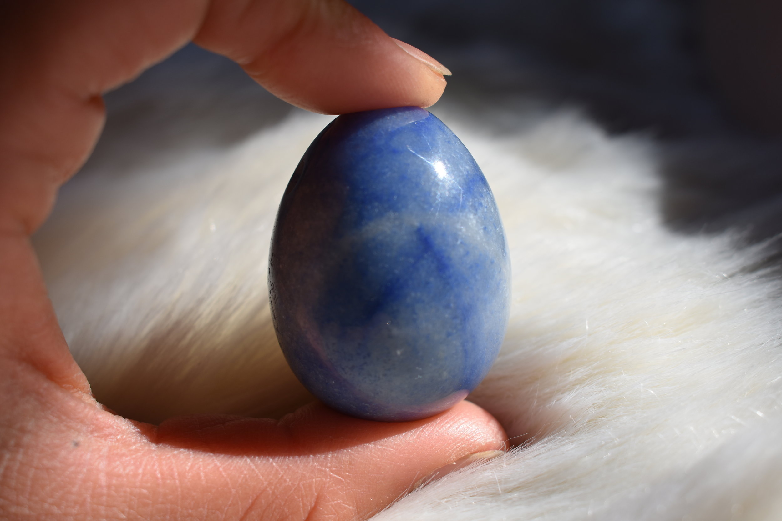 Blue Quartz yoni stone