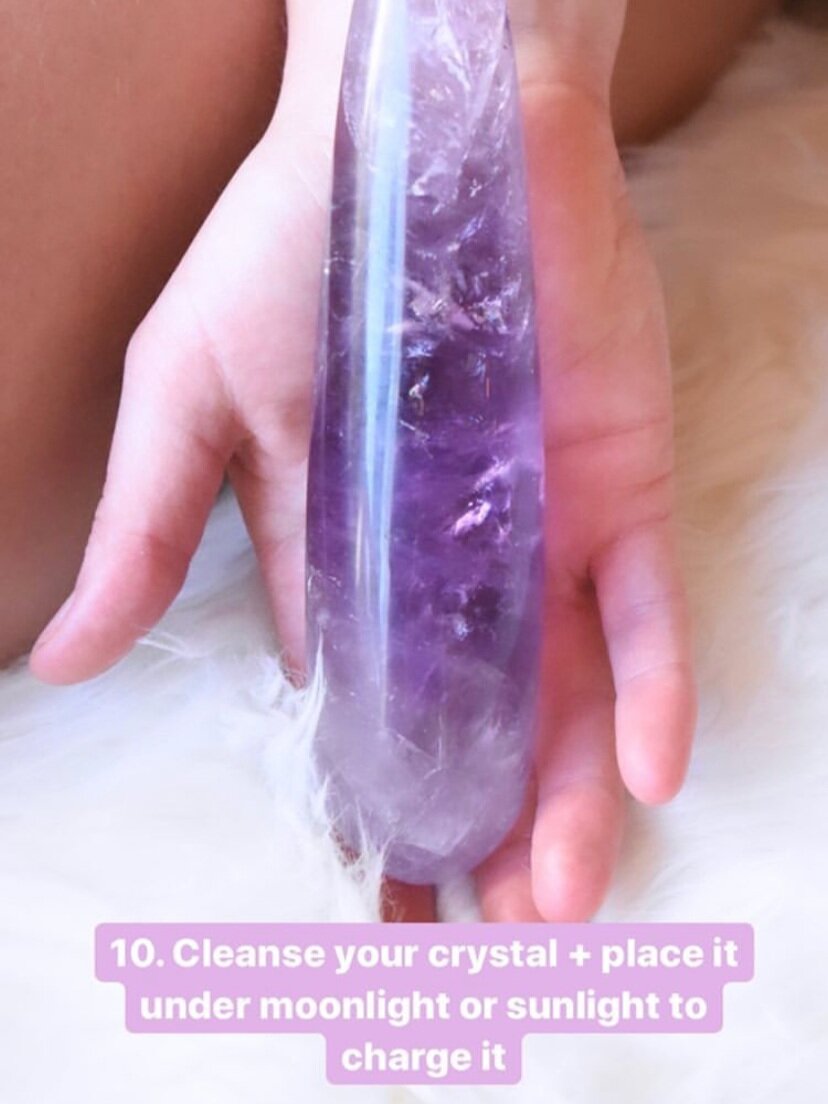 How to use a Crystal Pleasure Wand