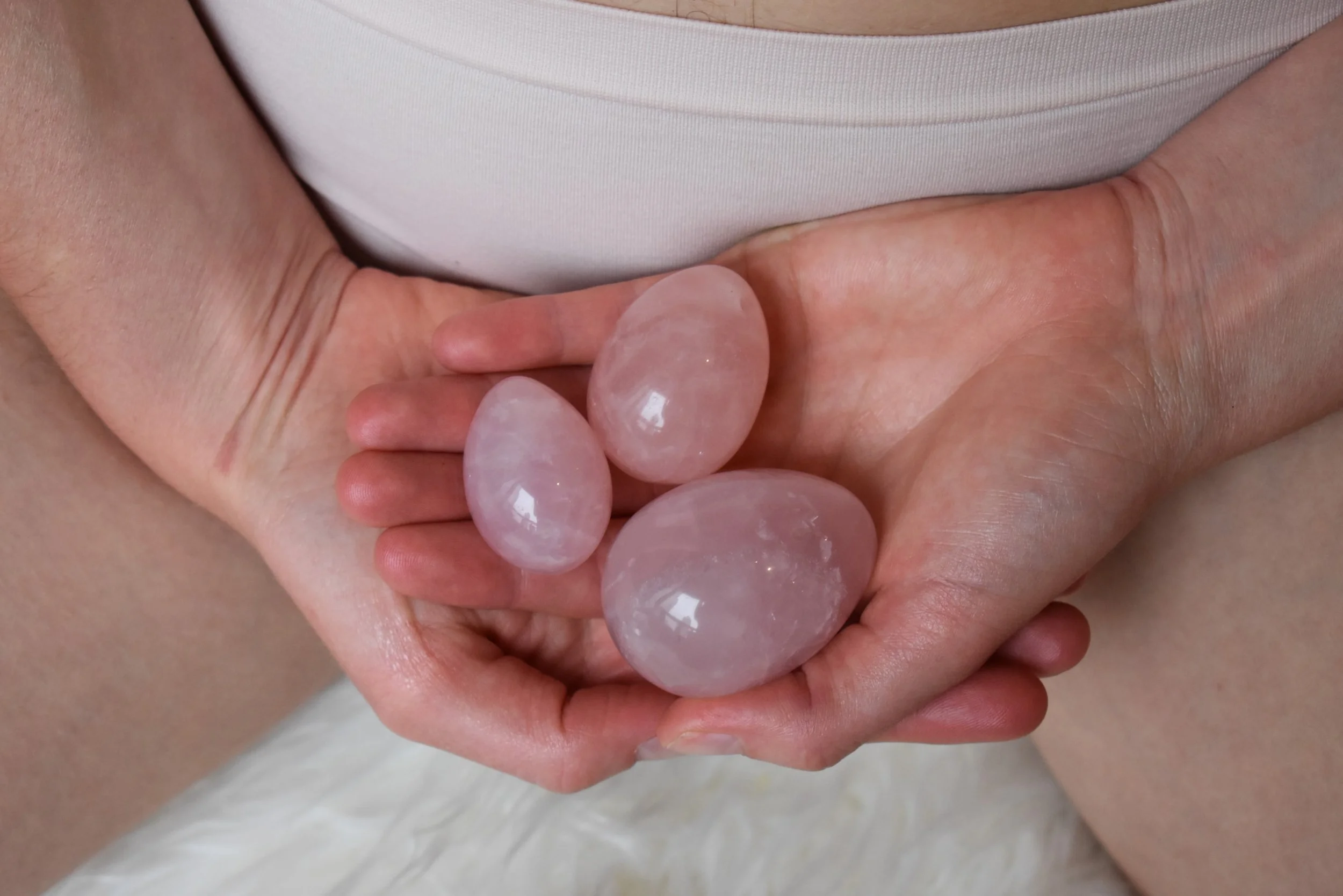 A Step-by-Step Routine for Weighted Kegel Exercises at Home