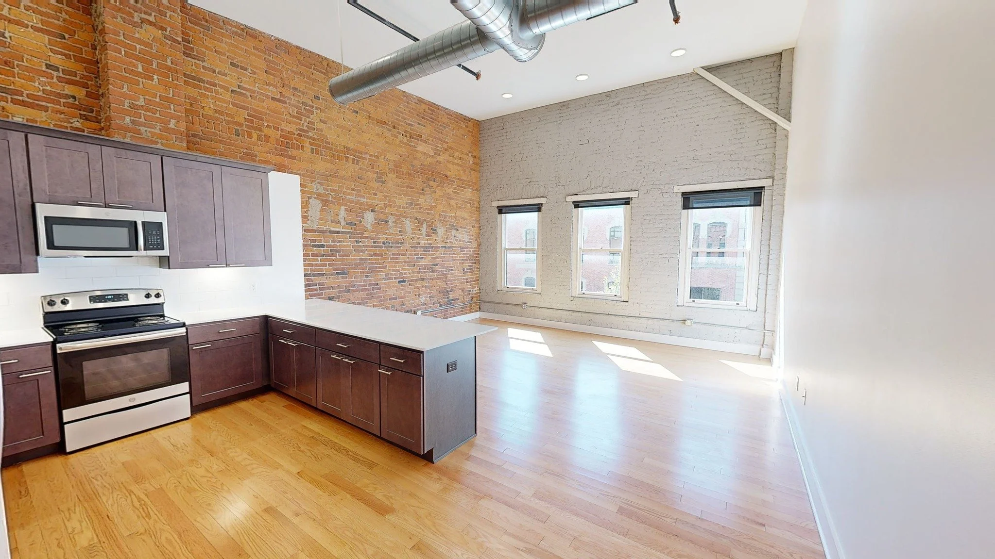 Natural light, historic charm, and room to spread out? We&rsquo;ve got just the place! 🏡✨

Located right in the heart of The Landing, this spacious 880 sq. ft. one-bedroom apartment has so much to love! From the exposed brick and beautiful natural l