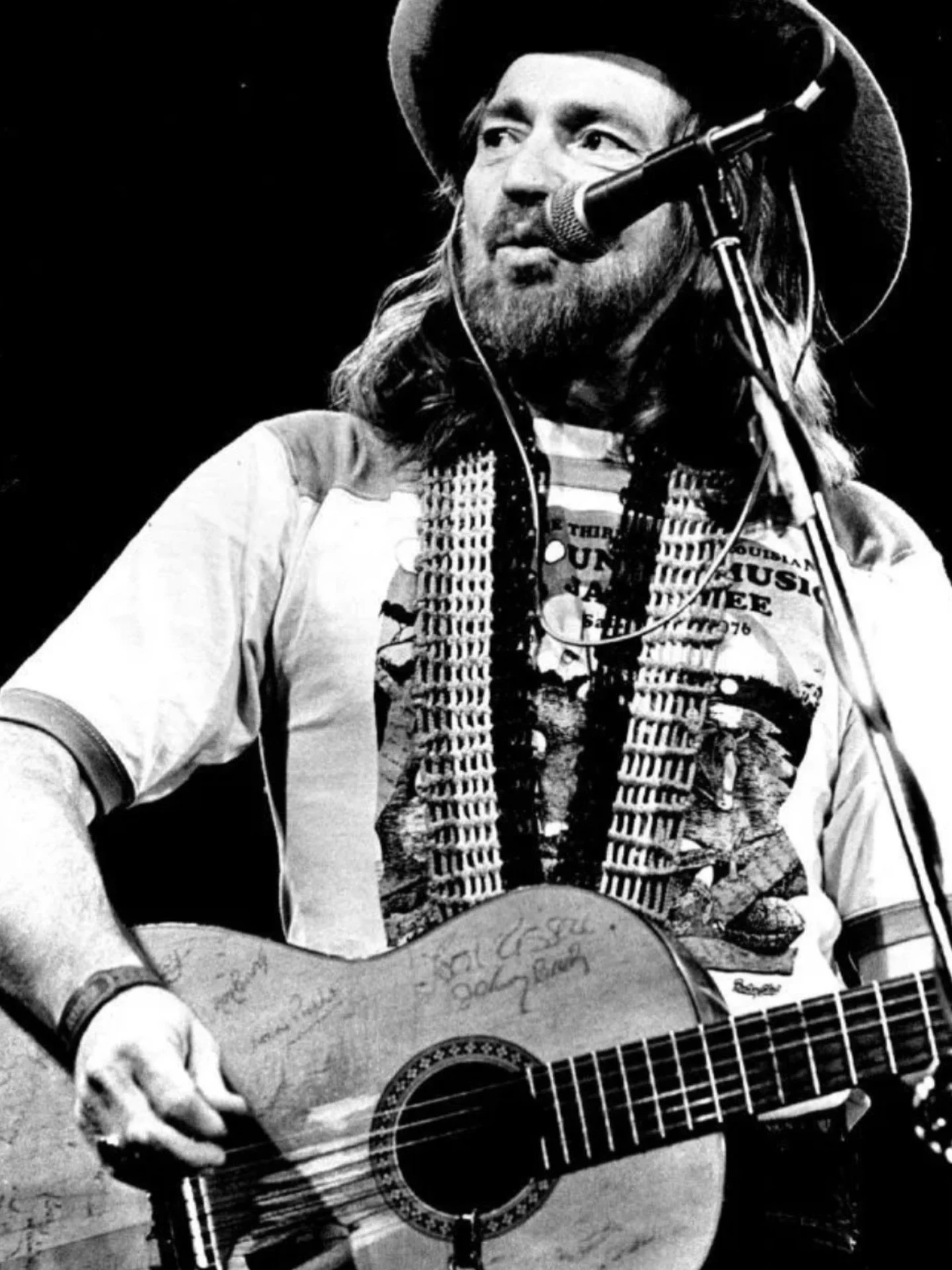 &ldquo;Youngsters need to think about the kind of world they&rsquo;re going to leave for me and Keith Richards.&rdquo; &mdash; Willie Nelson.  Happy birthday @willienelsonofficial.  93 sure looks good on you!