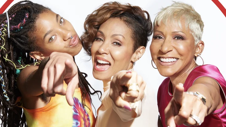 Dezzani portfolio .001.jpeg