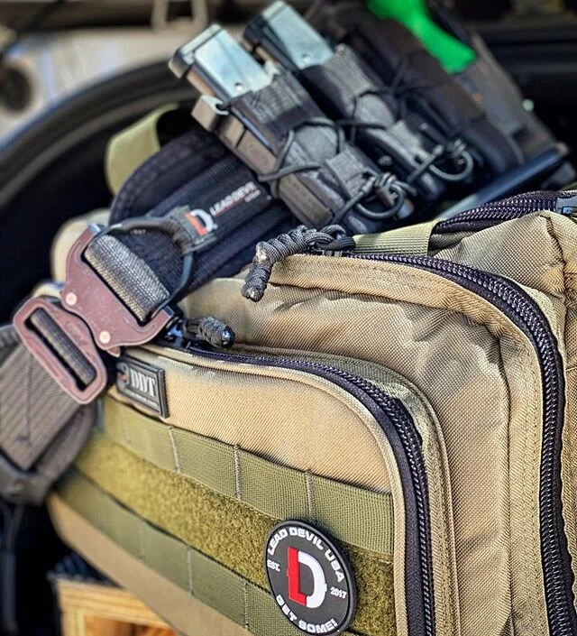 The wolf of all streets! Lead Devil USA; for everybody that brings Order to Chaos foreign and domestic #GETSOME!🇺🇸
📸: @scoffey______ 
__________________________
#LeadDevil #2A #Tactical #TacticalBelts #Civilian #LawEnforcement #firstresponders #se