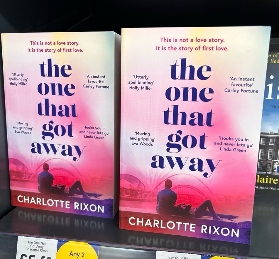 Some shots of The One That Got Away on the shelves! 🤗 Love seeing these, thanks all who&rsquo;ve shared them with me ❤️