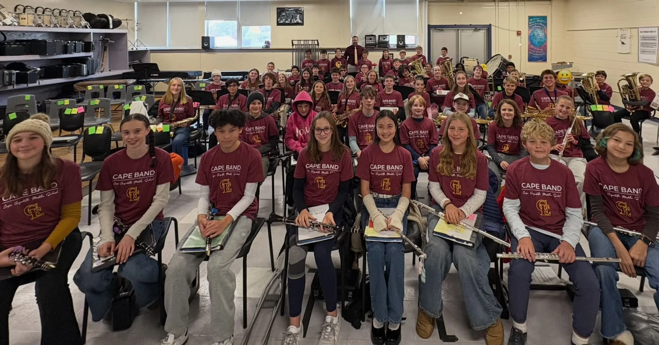 @capeelizabethms Groundbreaking Band with Dr. Record - before braving the elements #flyingmusicstands #literalwindband