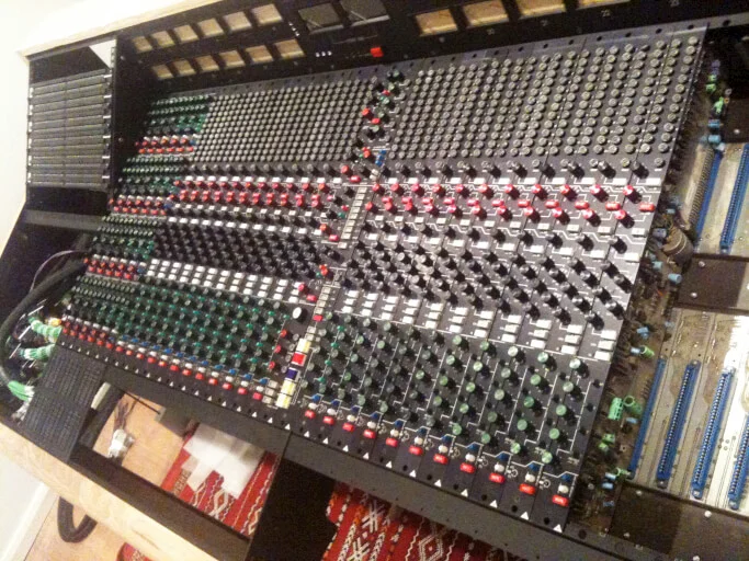 trident-mixing-desk-restoration-evolution-studios-oxford.jpg