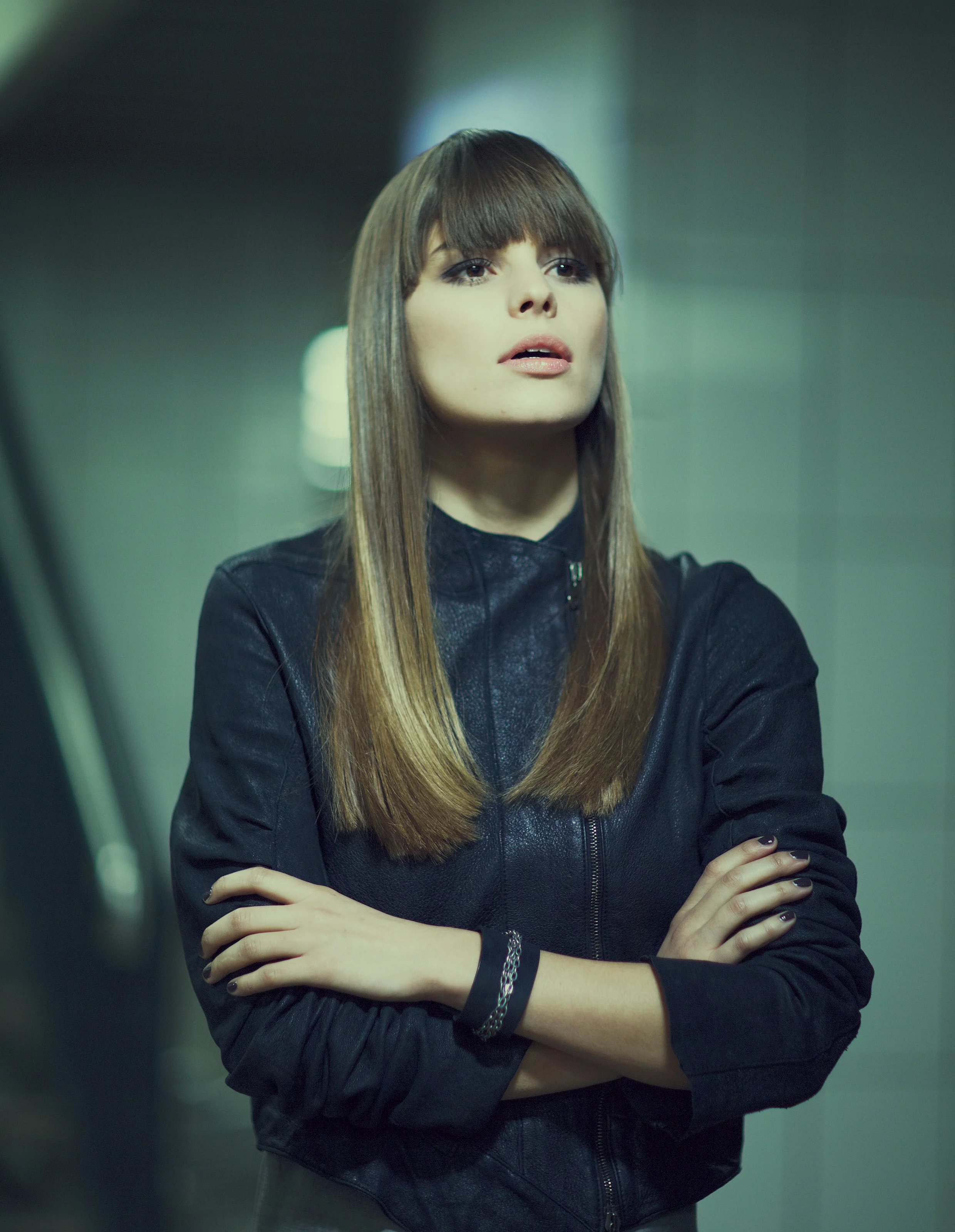 blank_communication_as98aw16_2480x1600_12.jpg