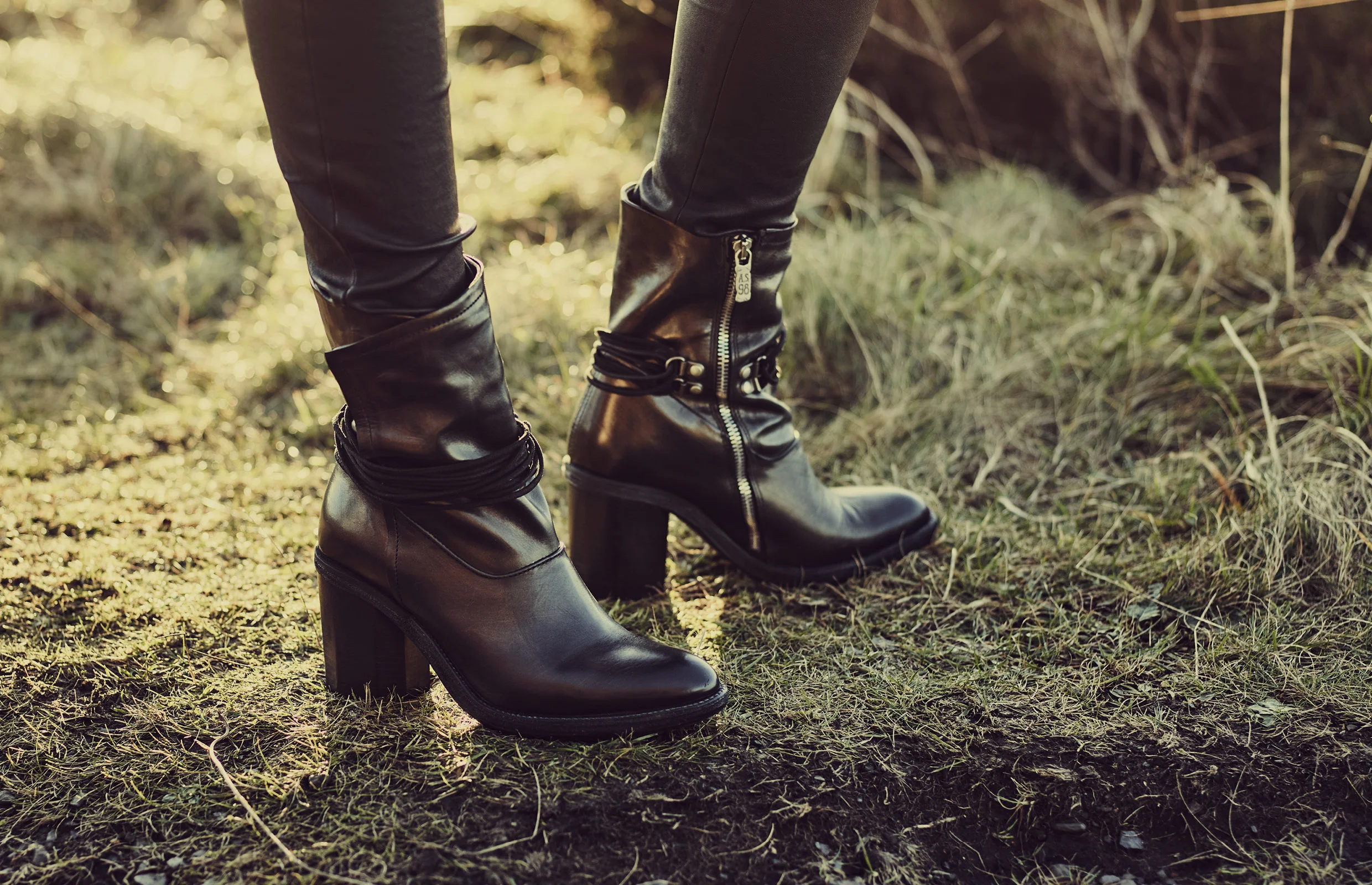 blank_communication_as98_aw17_2480x1600_15.jpg