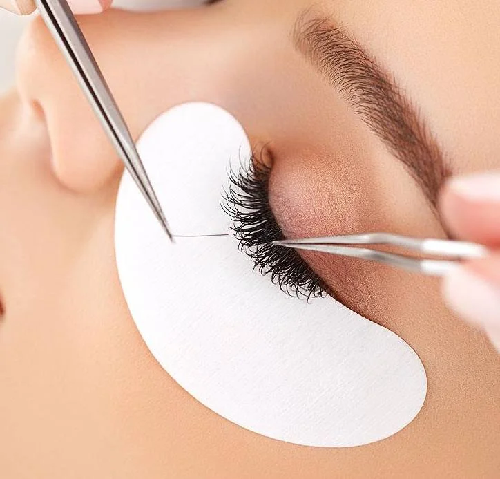 lash_application.jpg
