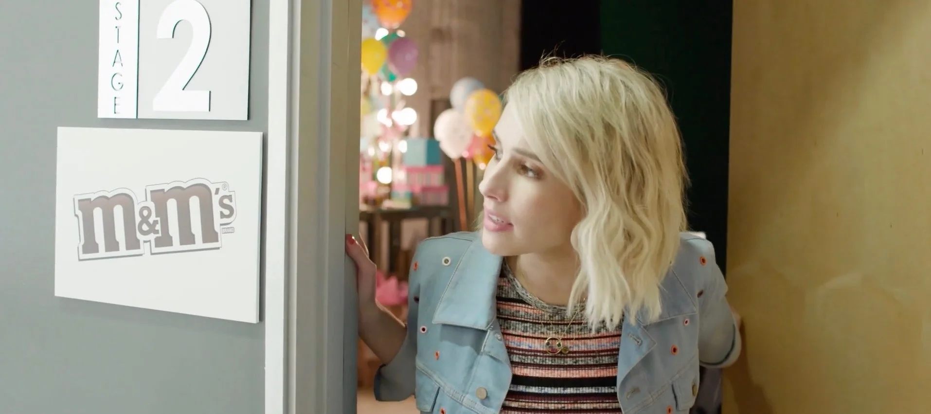 M&M's - "Magical Birthday Cake" starring Emma Roberts
