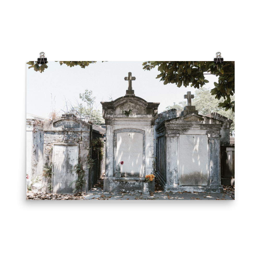 HHH_WalkingTour_May2018-273_mockup_Transparent_Transparent_24x36.png