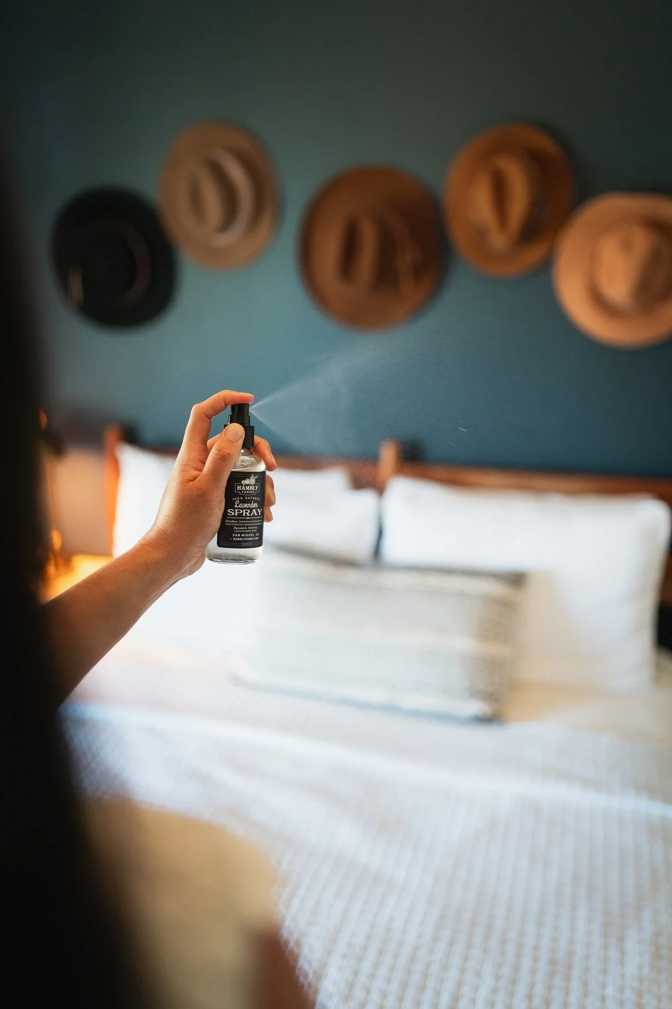 best-lavendre-room-linen-spray-hambly-farms-114513.webp