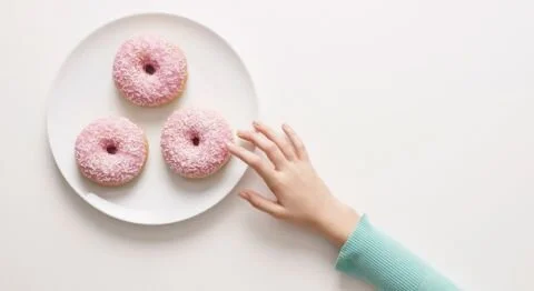 9 Strategies to Beat Binge Eating