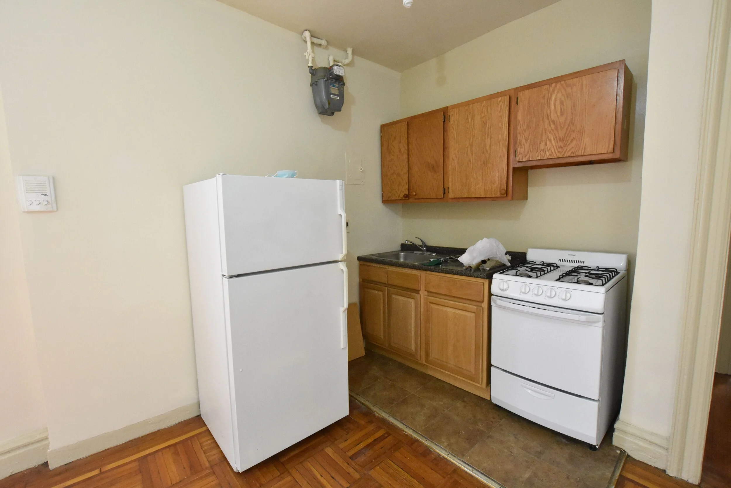 2180 Ryer Avenue #4H_1BR_$1450