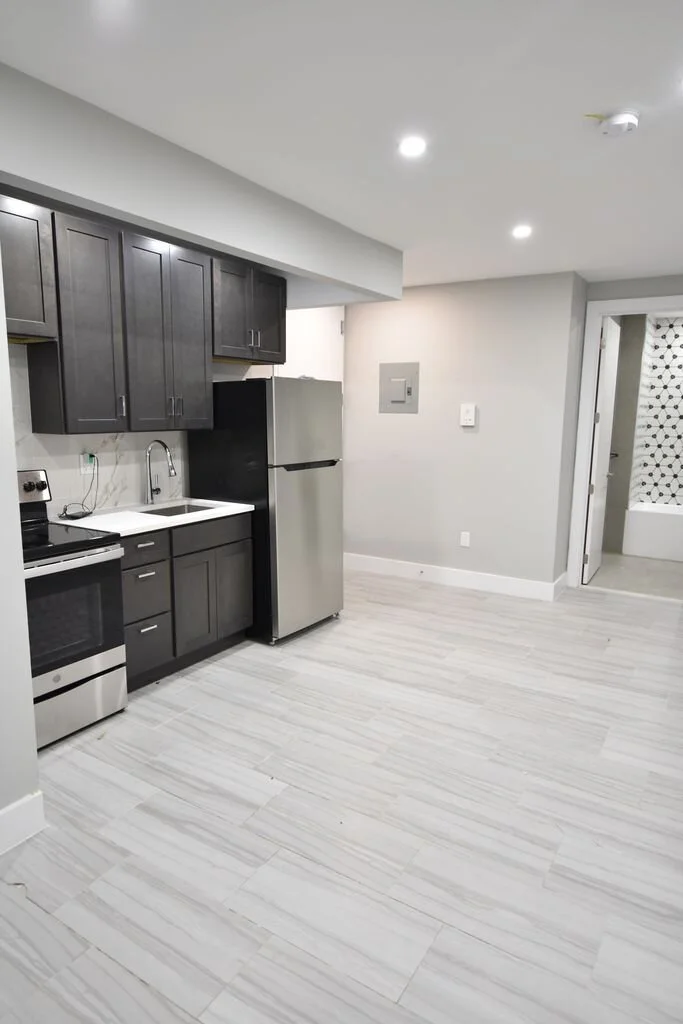 1684 Grand Avenue #1A_1BR_$1650