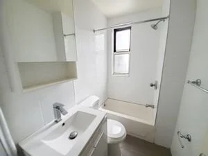 364425113.jpg