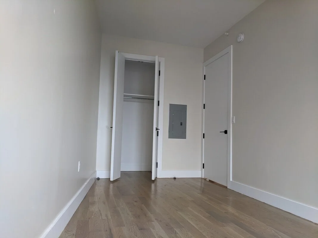 409425810.jpg