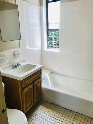 399911903.jpg