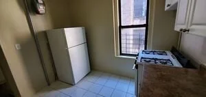 411373565.jpg