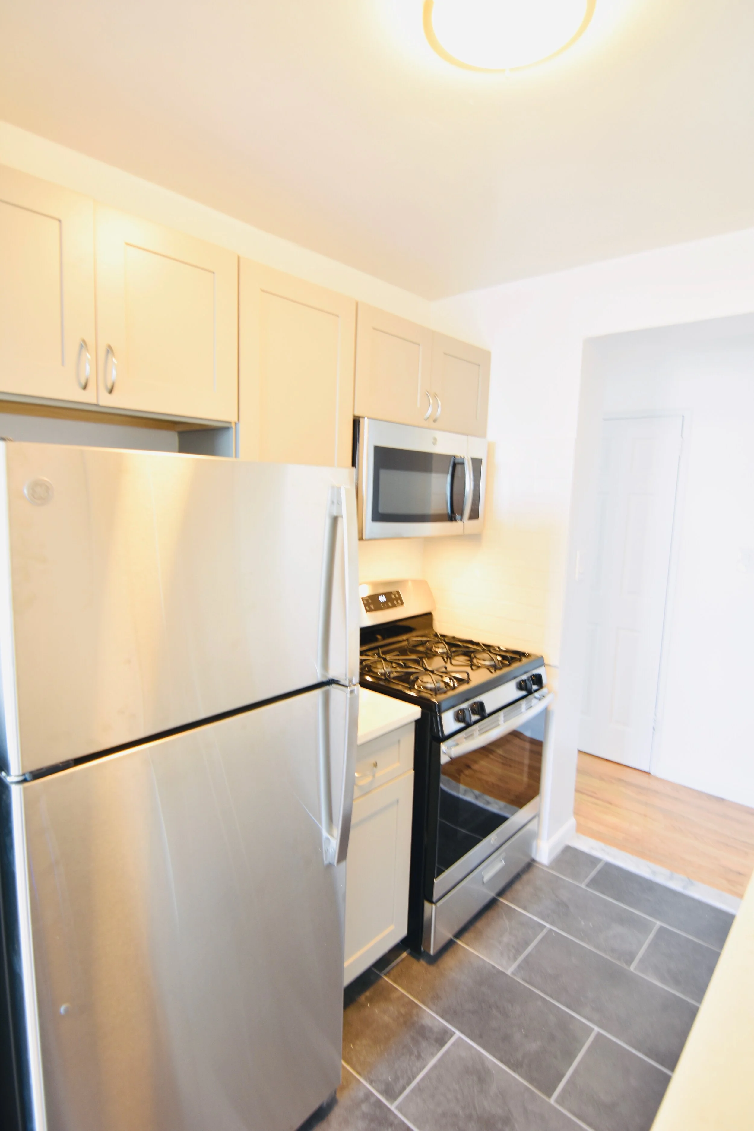 3255 Randall Avenue #5J_2BR_$2195