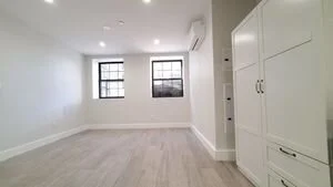 411699332.jpg