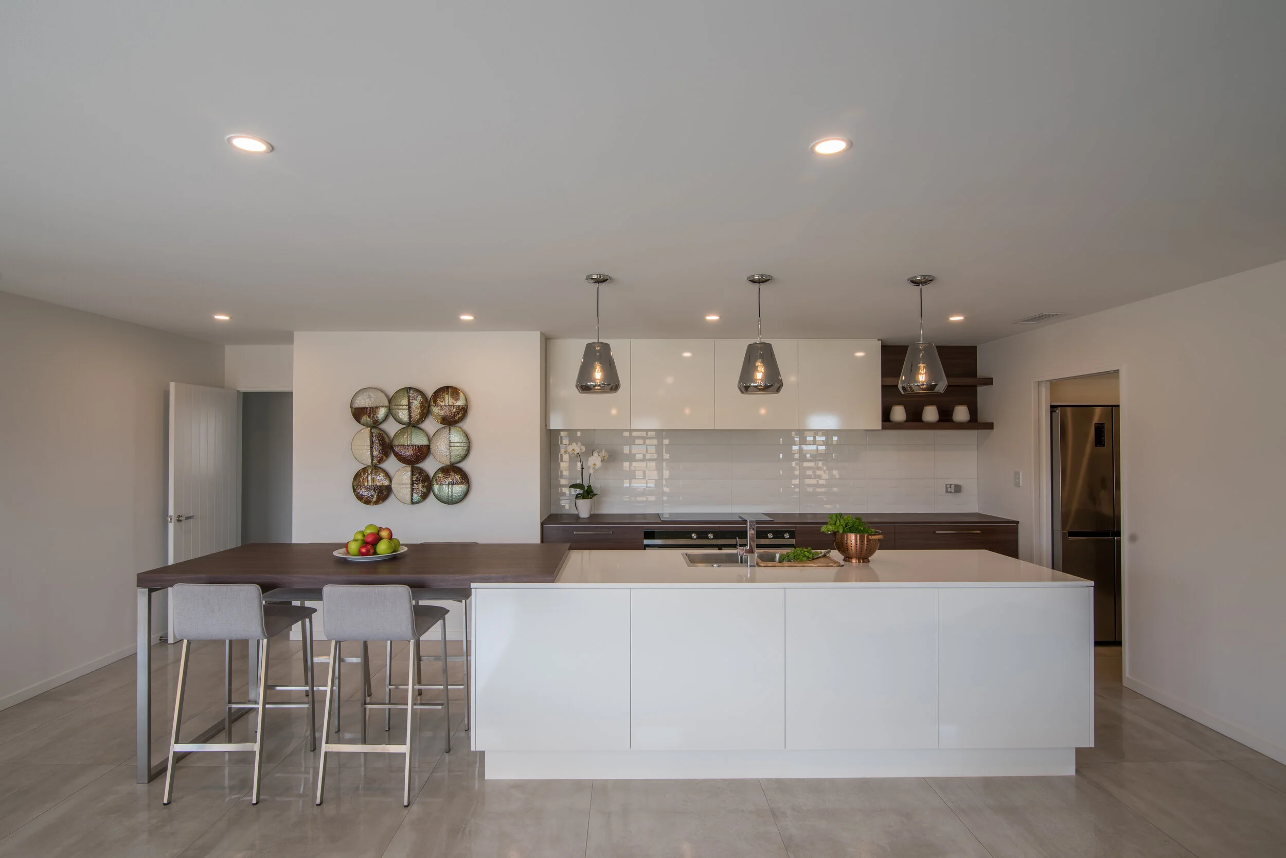 BOS CONSTRUCTION SHOWHOME