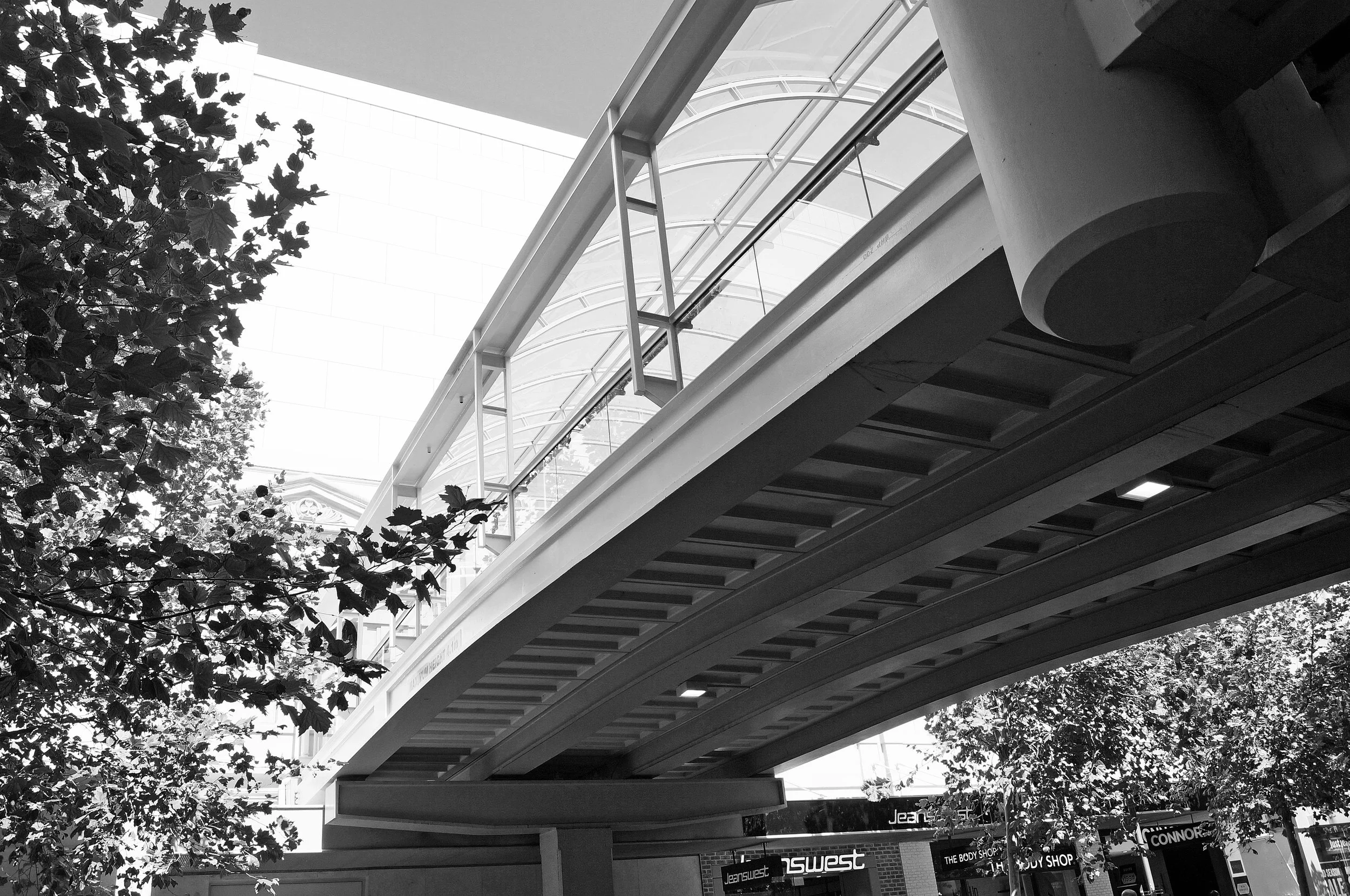 bridge_13-bw.jpg
