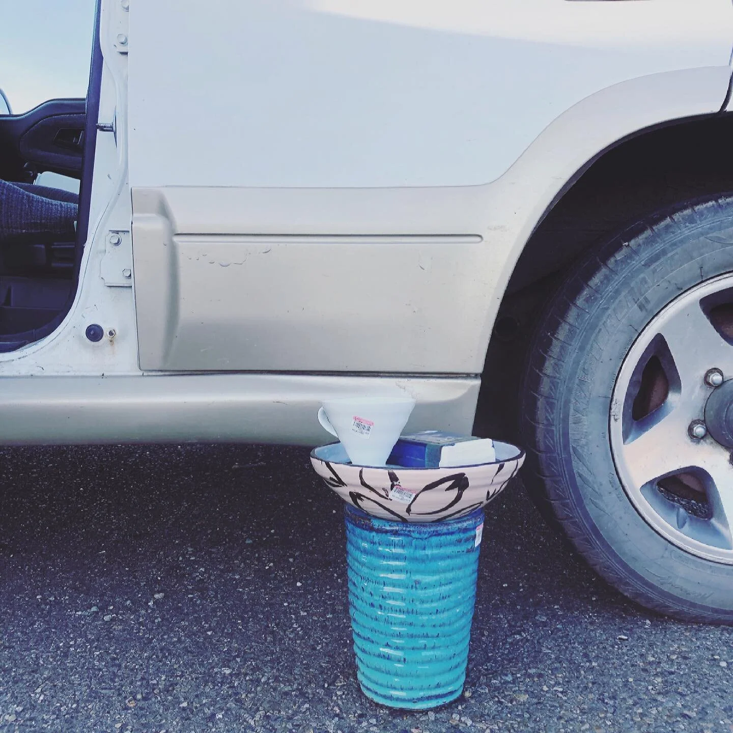 Moved to Seattle and buying up second hand pottery like there is no tomorrow.