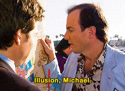 tumblr_mng1o3CG381sscq2yo2_250.gif