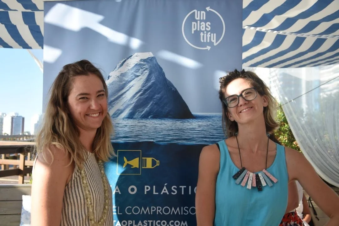co-directoras Unplastify: Rocío Gonzalez y Agustina Besada
