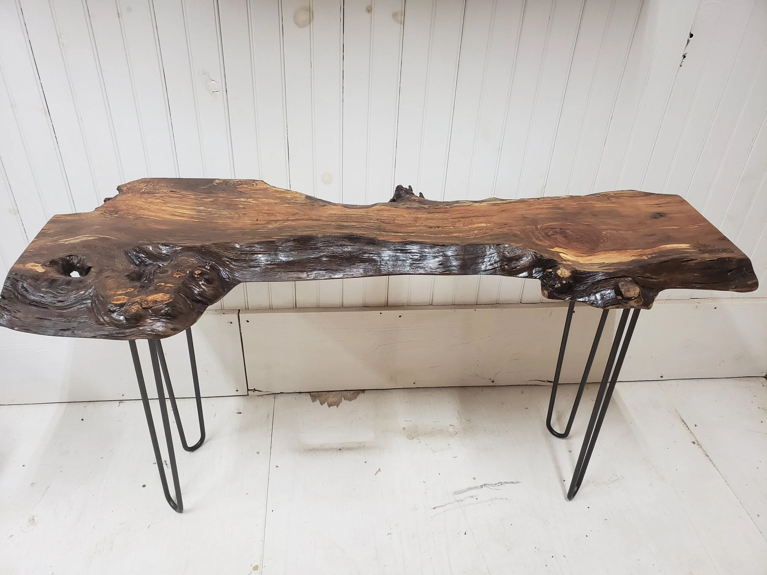 Applewood Sofa Table 