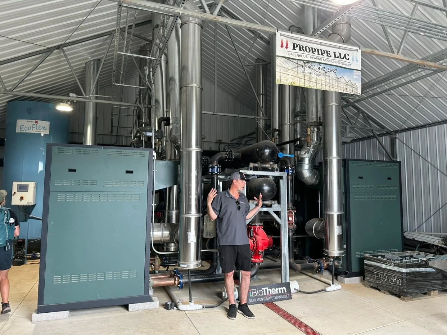 Kicking off Cultivate&rsquo;25 with the Greenhouse Production Tour! 🌿

We&rsquo;ve had the chance to visit @greenlegacyohio, explore innovation at @theohiostateuniversity CEARC, and now heading to @foertmeyerandsons .

Great way to start the event&m