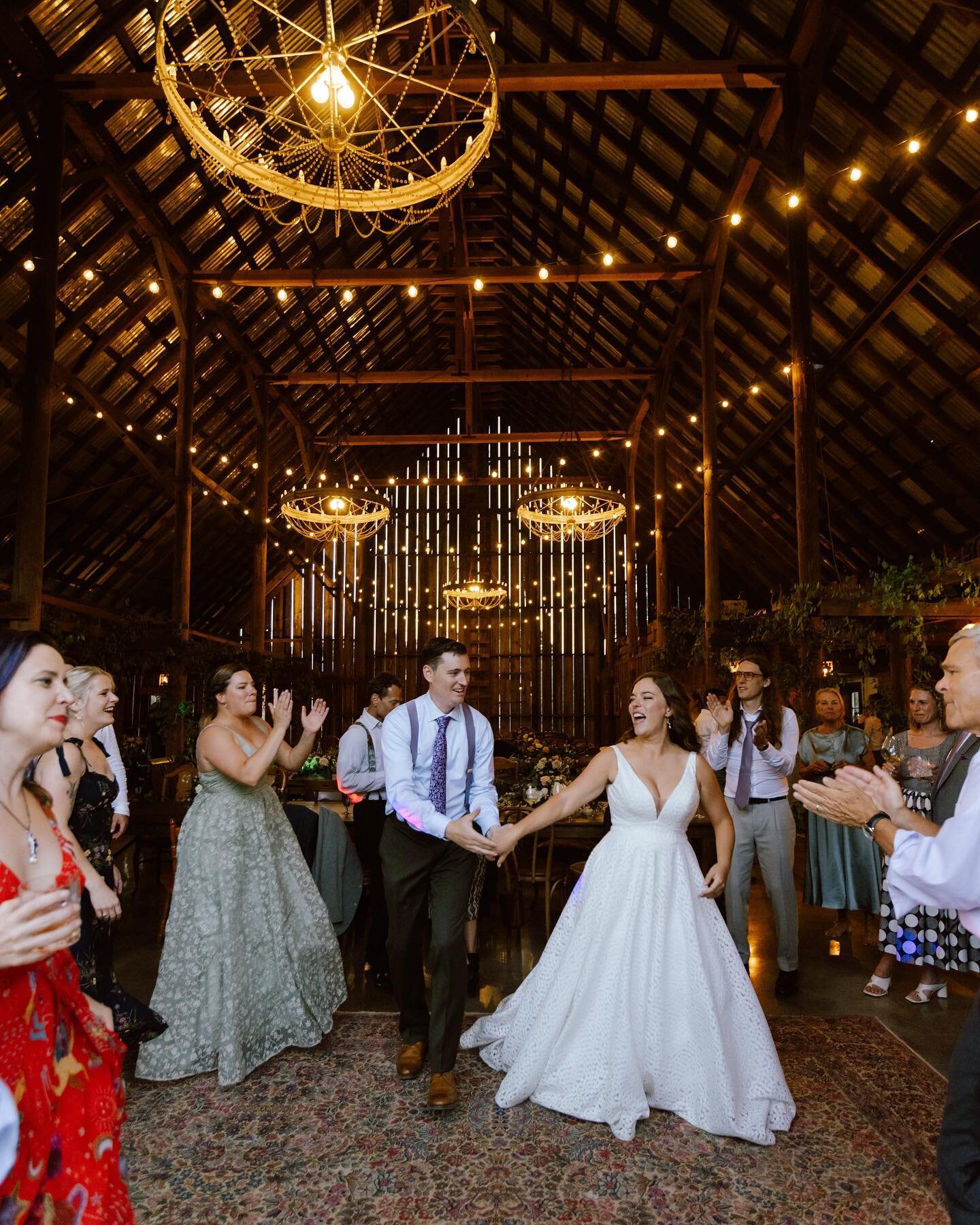 Boogie in a barn | @tinroofbarn | photo: @katyweaverphotography | #barnwedding | #hoodriverwedding | #mthoodwedding | #rusticwedding | #pnwwedding
