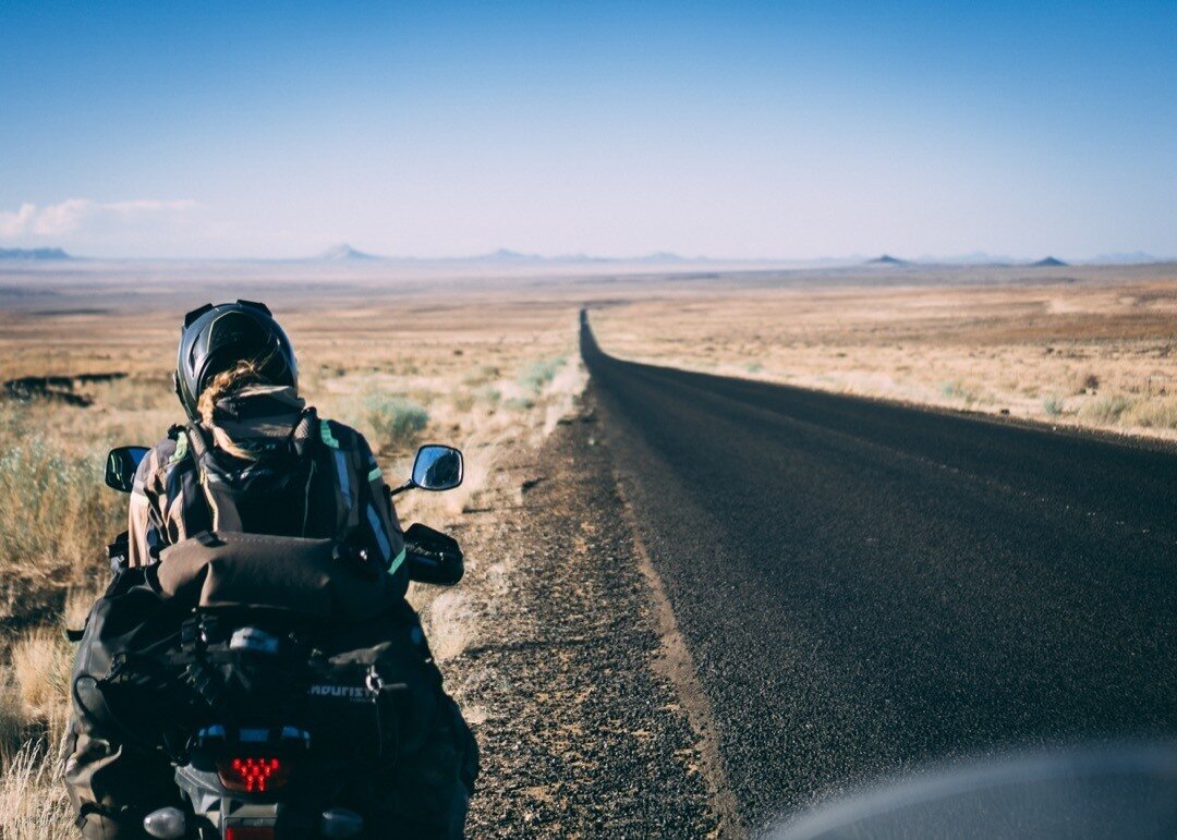 Roads in Namibia are mostly straight. And I mean, dead straight. 
.
.
.
#cape2cape #capetocape #overland #advwomen #advrider #adventurism #suzuki #mijnsuzukibeleving #vstrom #vstrom650  #KLIMLife #klimgear #klim #klimathletes #klimrider #enduristan #