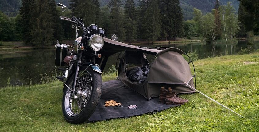 wingman of the road motorcycle tent goose model.jpg