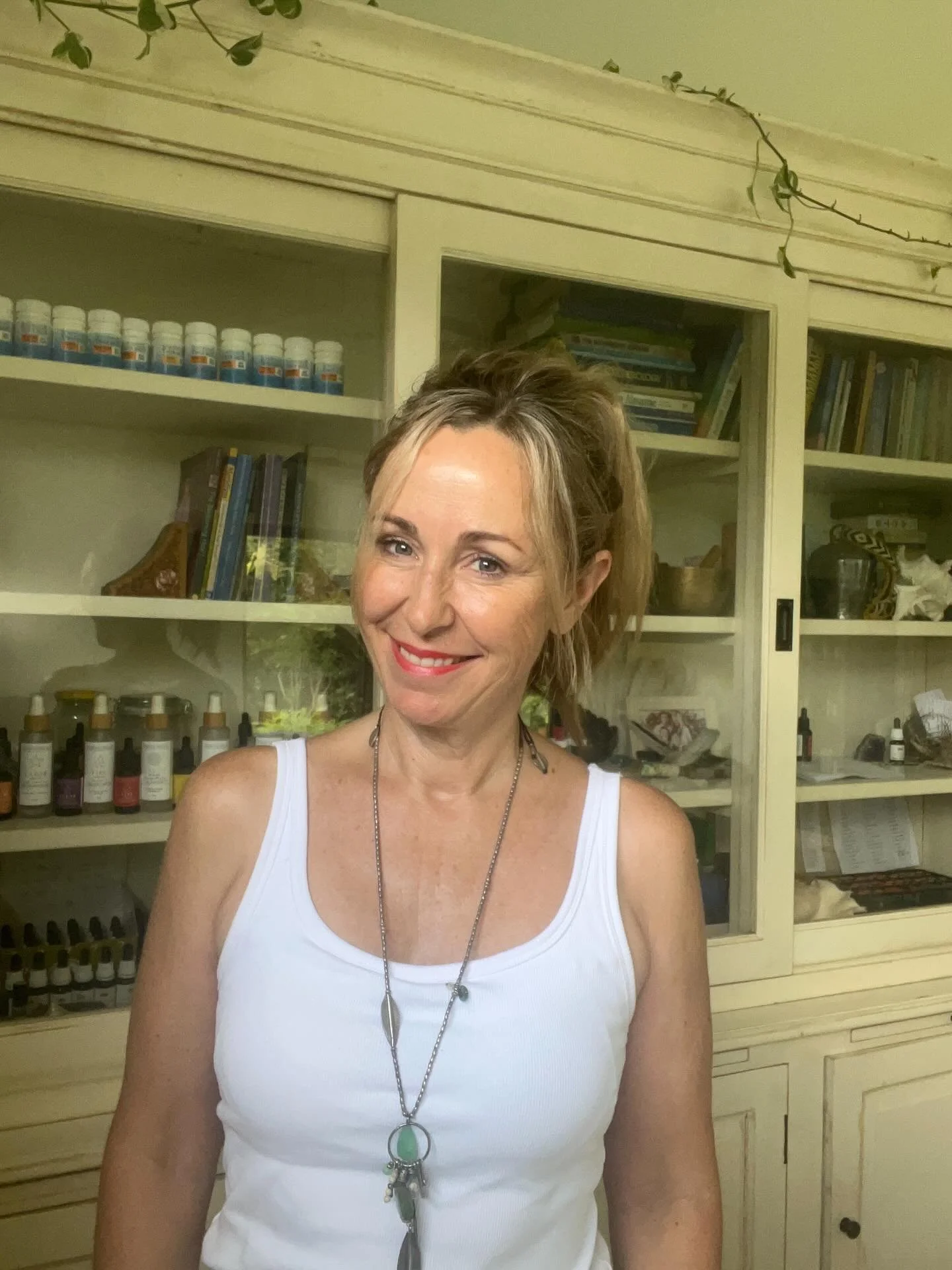 Scaffolding ~ This, in my professional and personal experience, is one of the keys to successful living. Scaffolding is what I teach in my Clear Mentorship Program and I touch on in my 1:1 work. Scaffolding is systems, rituals, routines, habits and p