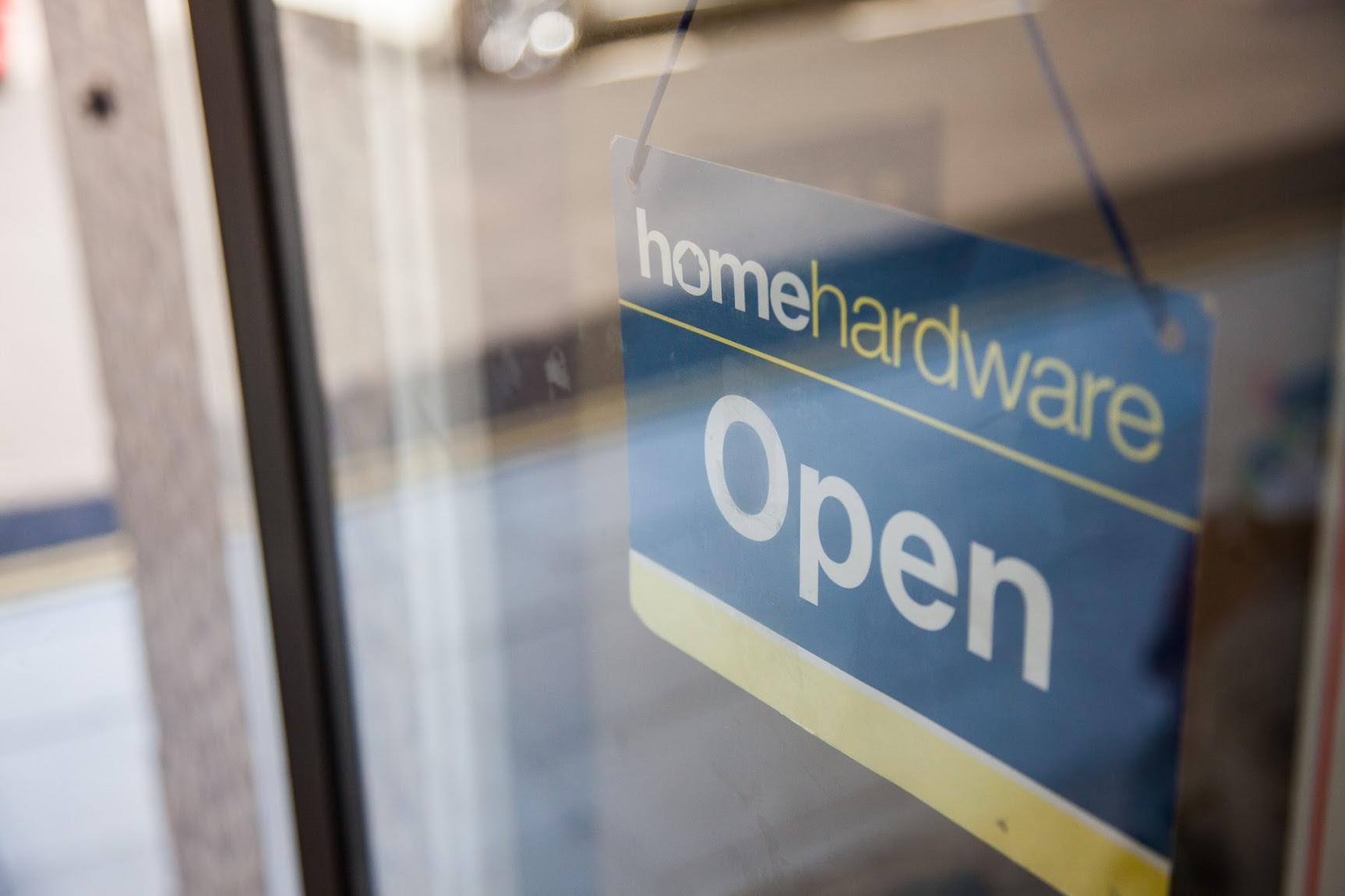 Home hardware sign.jpg