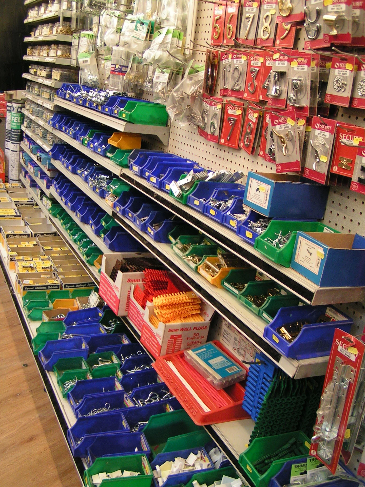 We are open in Lockdown 3, for all your DIY and garden essentials.