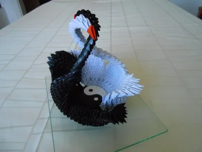 © Črn in beli labod, 3D origami, Alioness’ Art