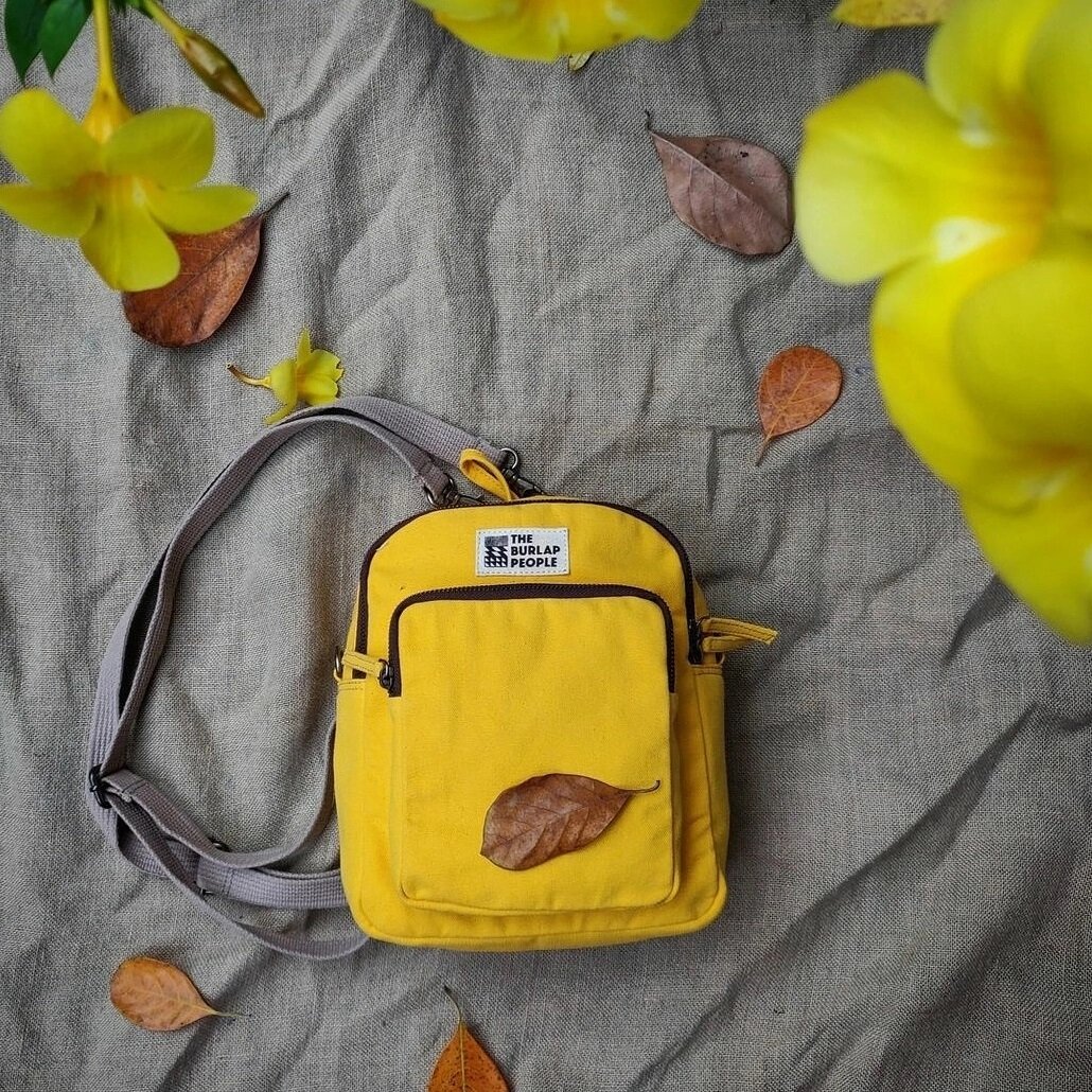 Have you pre-ordered?! Say hello to the all new 100% vegan canvas All Day Everyday Backpack! We launched this baby this morning and thank you for all the love you're showing! It's the perfect Rakhi present, the perfect lightweight bag, the sweetest b