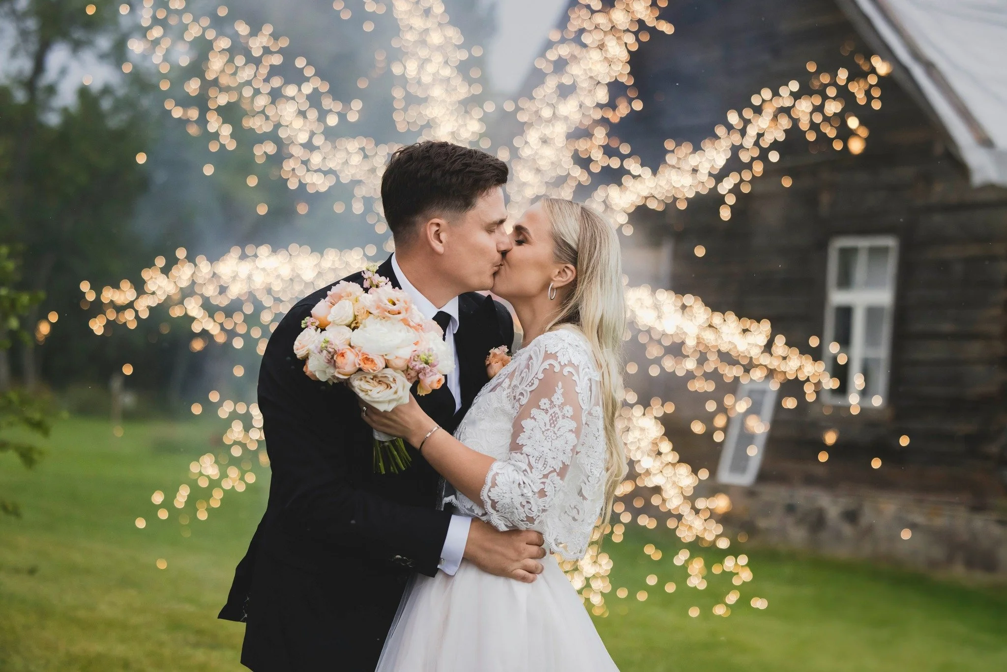 &quot;Vauuuu, mis pildid!!! 🤩 Tasus ootamist. Slideshow oli ka v&auml;ga tore, ait&auml;h! Nii palju olete ehedaid ja p&auml;ris emotsioone j&otilde;udnud j&auml;&auml;dvustada - t&auml;pselt see, mida me ootasime . Oleme j&auml;tkuvalt v&auml;ga v&