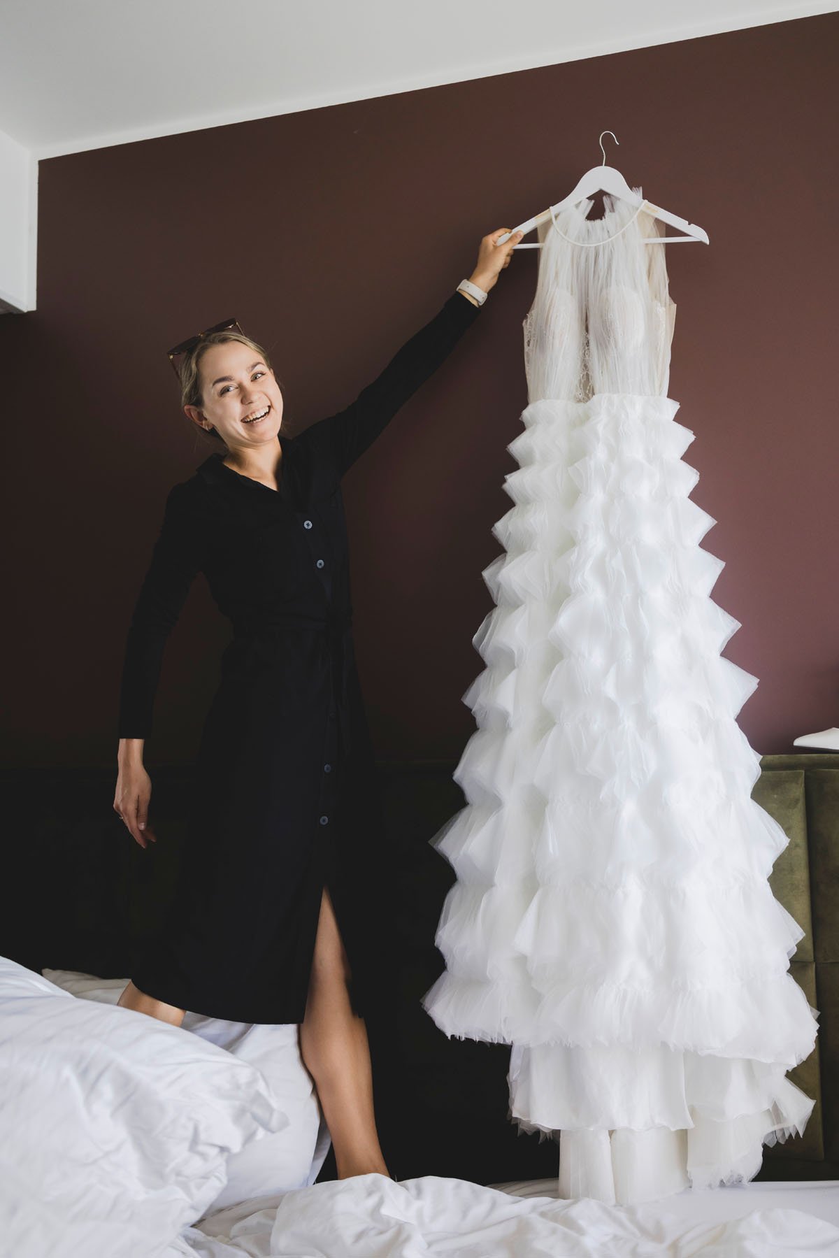 Pulmafotod-009pulmafotograaf-valdur-rosenvald- pulmad Haapsalu Kuursaalis.jpg