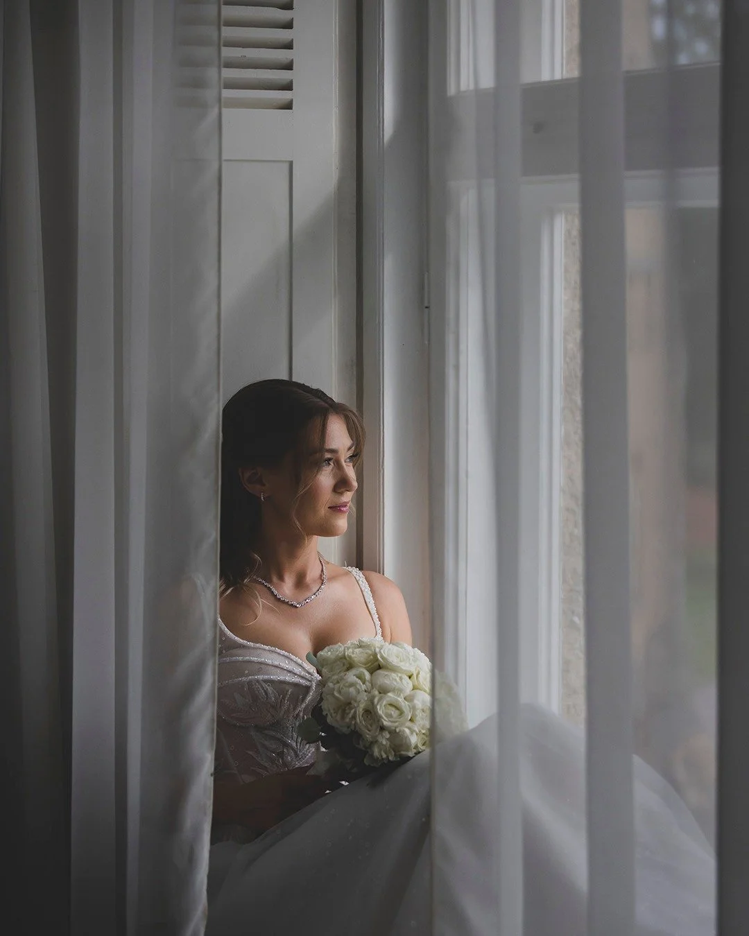 Lihtne. Ilus.

#rosenvaldphotography #weddinginspiration #weddingstory #realweddings #europeweddingphotographer #canon_photos #weddingstyle #fearlessphotographers #visitestonia #junebugweddings #adventurouswedding
#chasinglight #estonia #theknot #wed