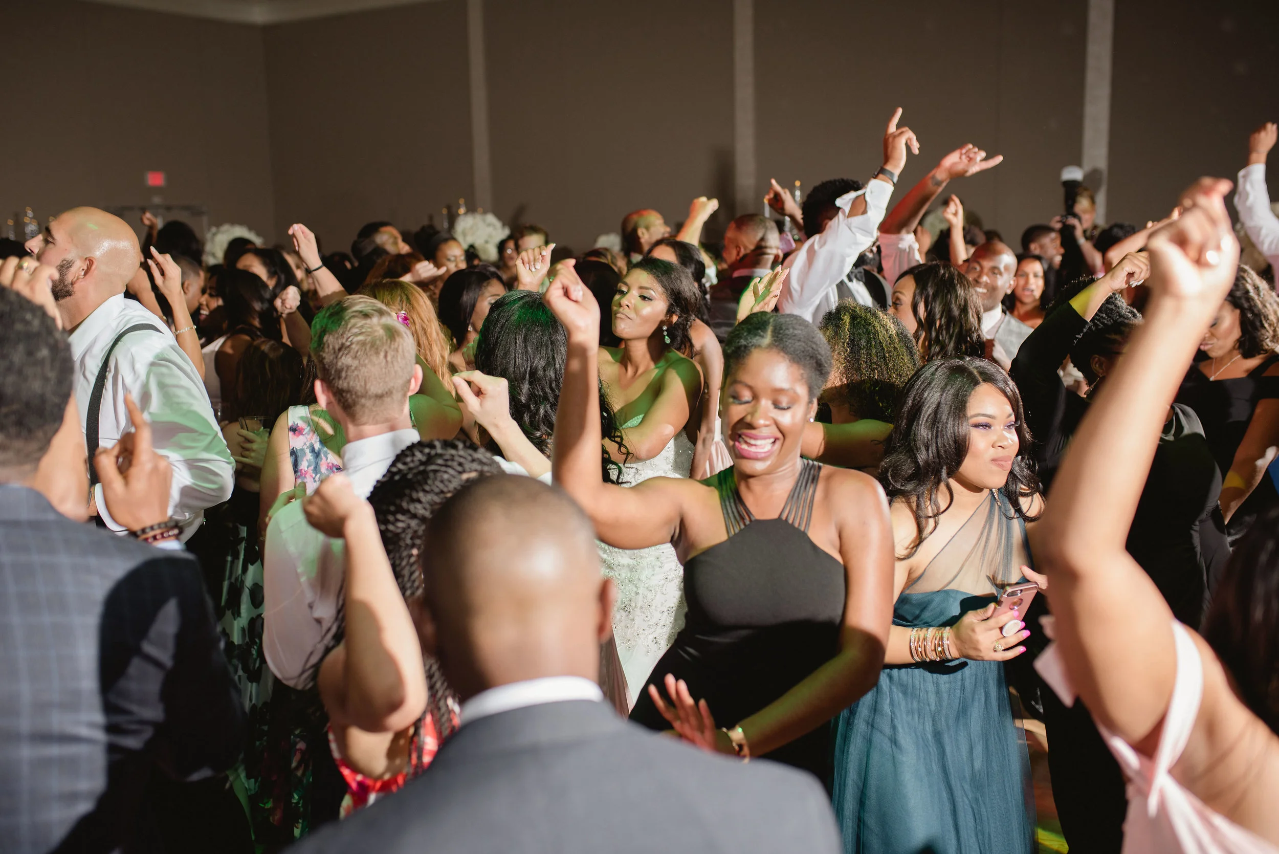 Wedding-Piazza-village-colleyville-brittany-clifton457.jpg
