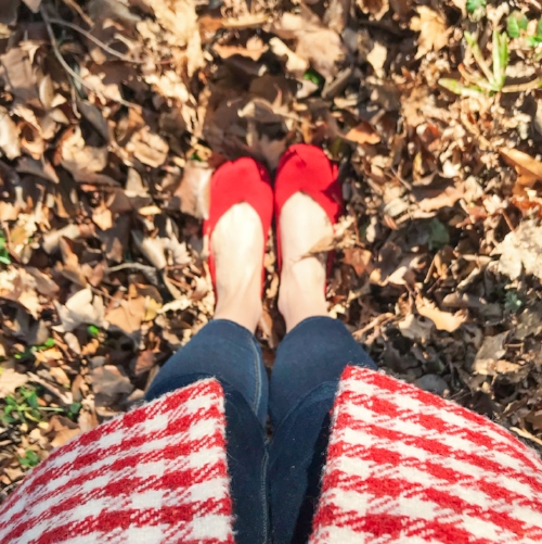 OESH Shoes is a woman-owned, locally-based business that creates footwear designed exclusively on principles of peer-reviewed medical science.