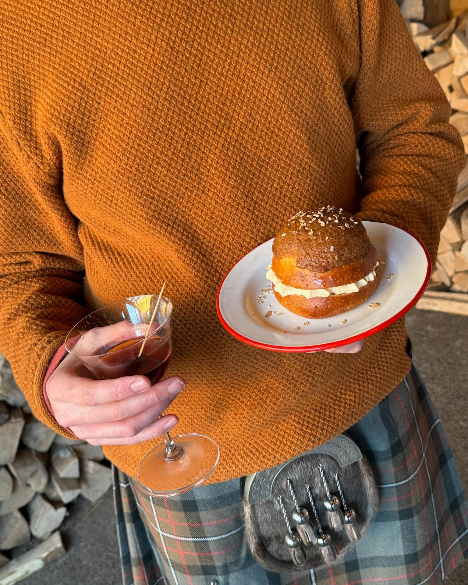 Burns Night (All Day): Folk tales, poetry, vinyl fair and DJ's